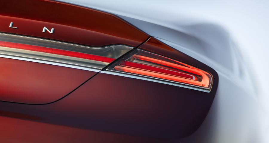  Lincoln MKZ Concept 2012 года  (фото 9 из 29)